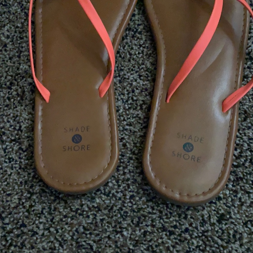 Sandals - Picture 2 of 3